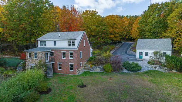 2 Aspen Ridge, Raymond, ME 04071