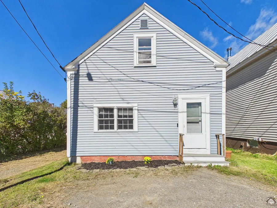 6 Maple Street, Vassalboro, ME 04989 - #3