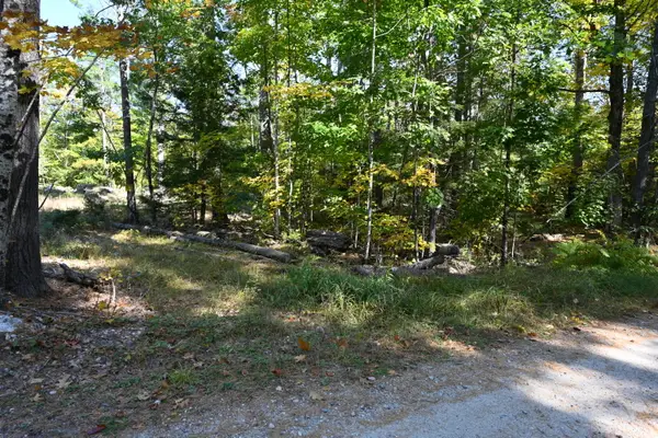 411 Middle Road, Standish, ME 04084