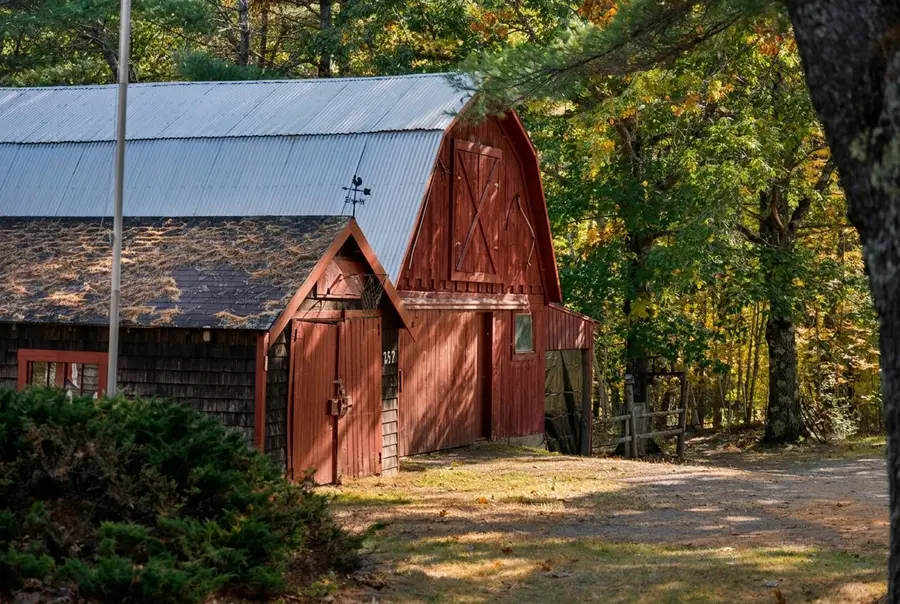 257 River Road, Richmond, ME 04357 - #3