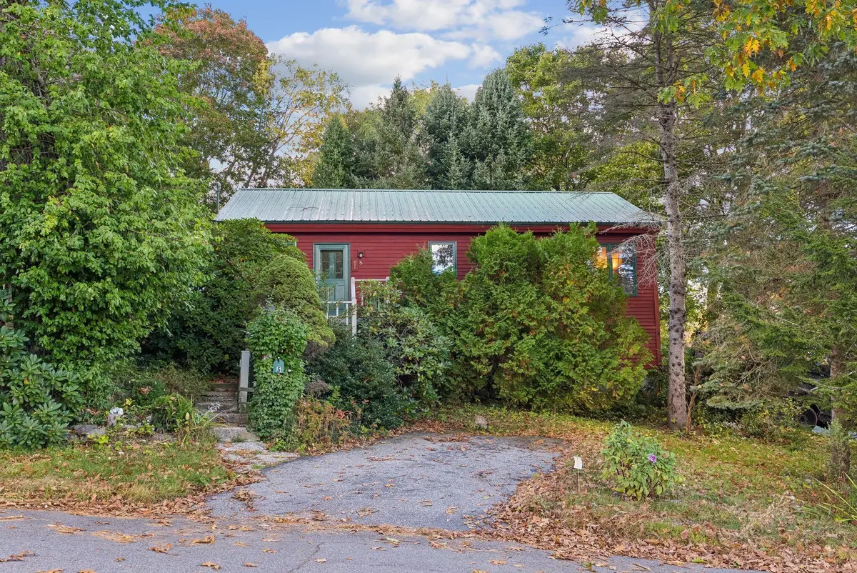 5 Acorn Street, Gorham, ME 04038 - #1