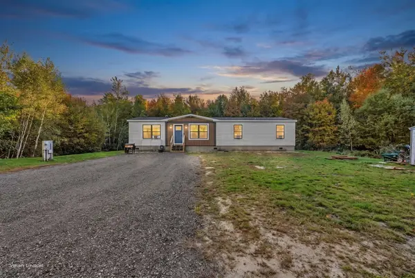 10 Wilderness Way, Lyman, ME 04002