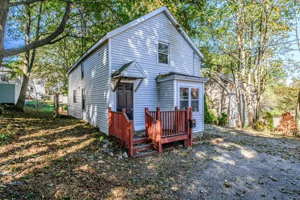 27 Pine Street, Bath, ME 04530