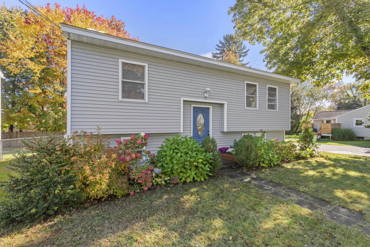 30 Lawn Avenue, South Portland, ME 04106 - #1