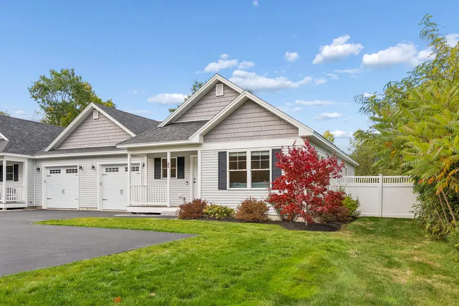 11 Kings Highway #B, Cumberland Foreside, ME 04110 - #2