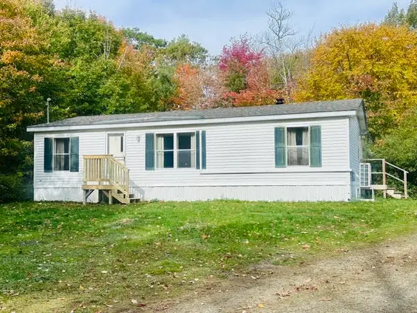 7 Back Searsport Road, Searsport, ME 04974