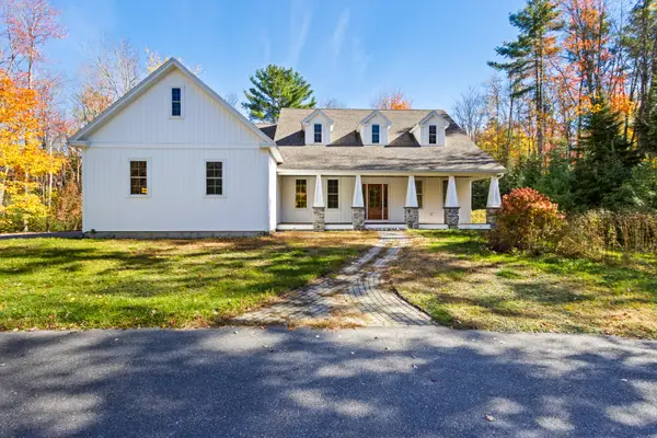 52 Farms Edge Road, North Yarmouth, ME 04097