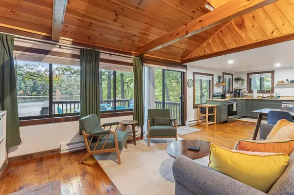 186 Hogan Pond Lane, Oxford, ME 04270