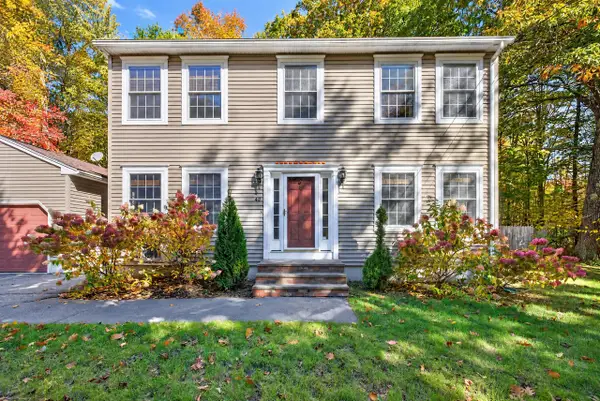 40 Sawyer Road, Poland, ME 04274