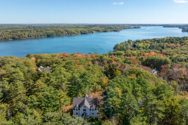 25 Belhaven Way, Boothbay, ME 04537