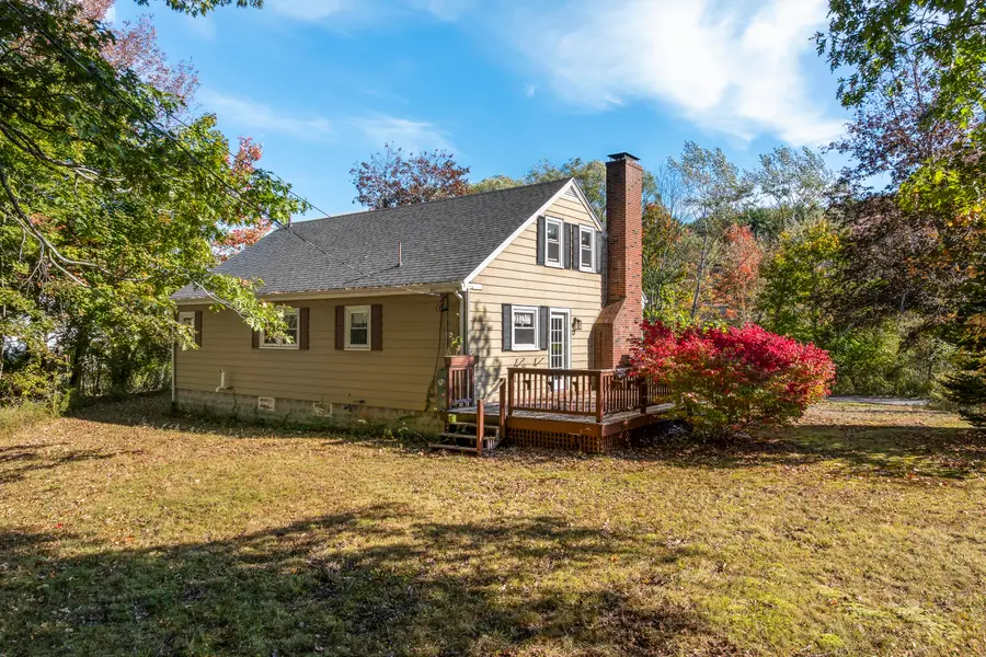 34 Chapel Street, Boothbay, ME 04537 - #3