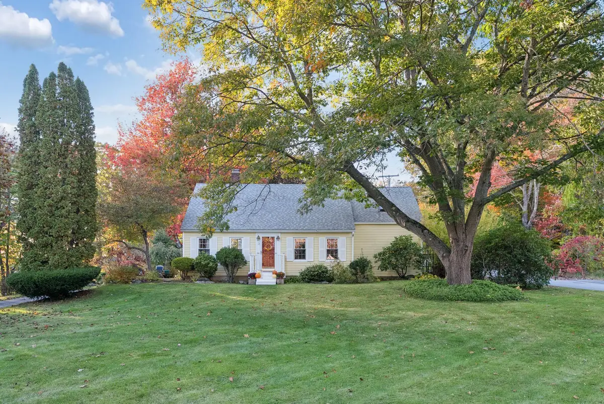 3 North Street, Topsham, ME 04086 - #1