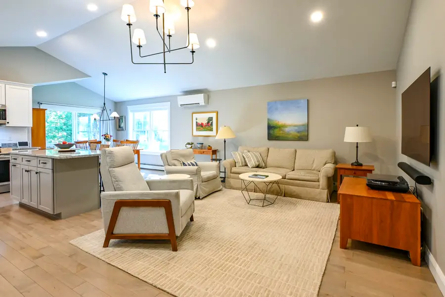 21 Kapok Street, Old Orchard Beach, ME 04064 - #3
