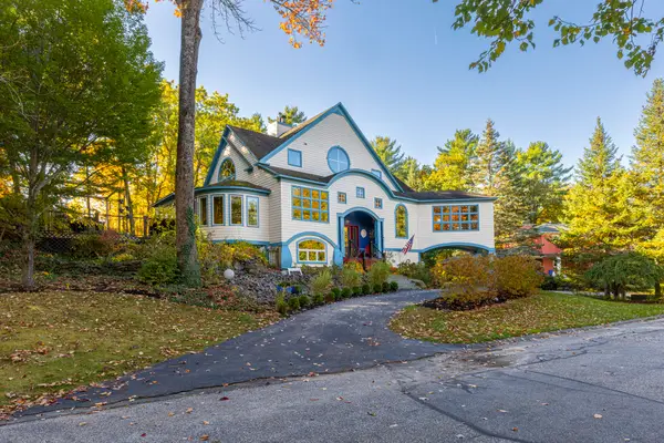 28 Redlon Park Road, Portland, ME 04102