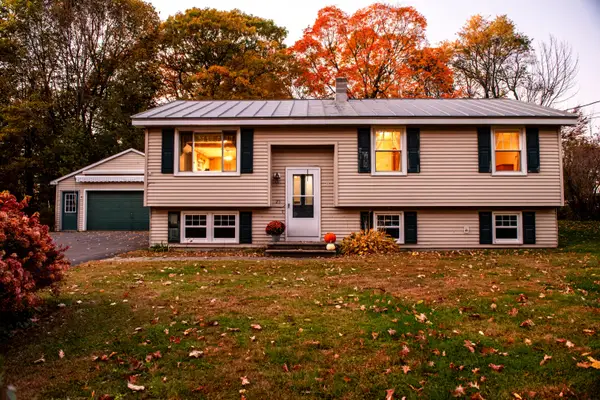 25 S Alpine Street, Oakland, ME 04963