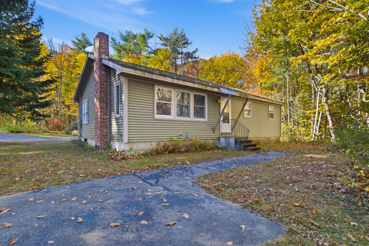 707 S Pleasant Road, Lewiston, ME 04240 - #1