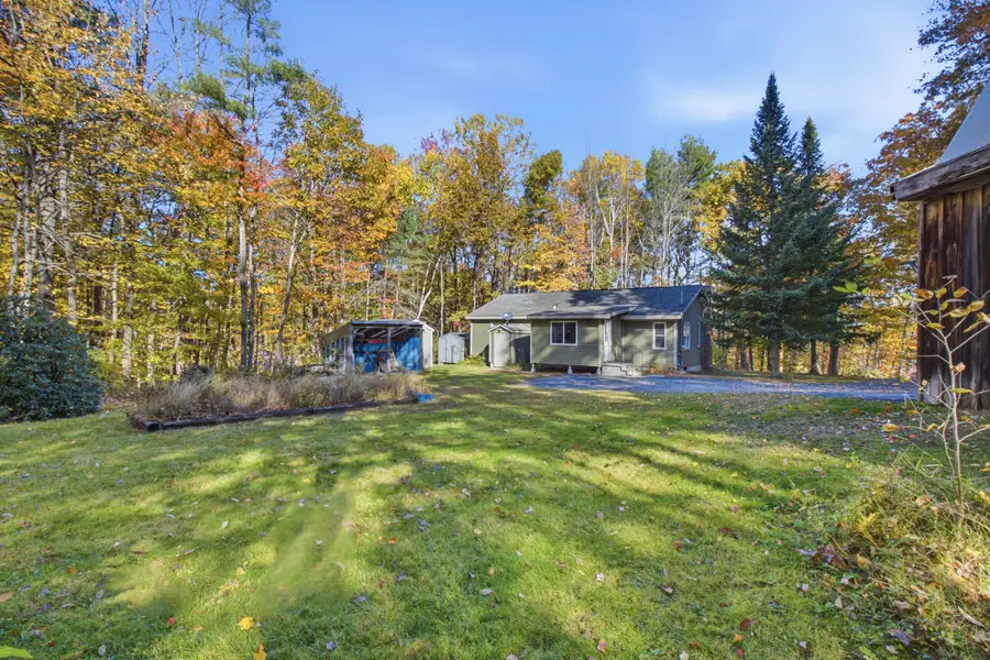 707 S Pleasant Road, Lewiston, ME 04240 - #3
