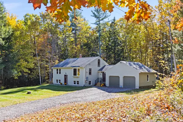 332 Skip Road, Buxton, ME 04093