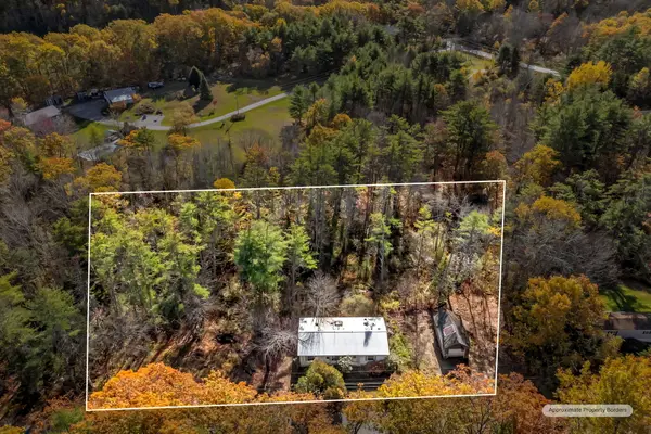 821 Old Stage Road, Woolwich, ME 04579