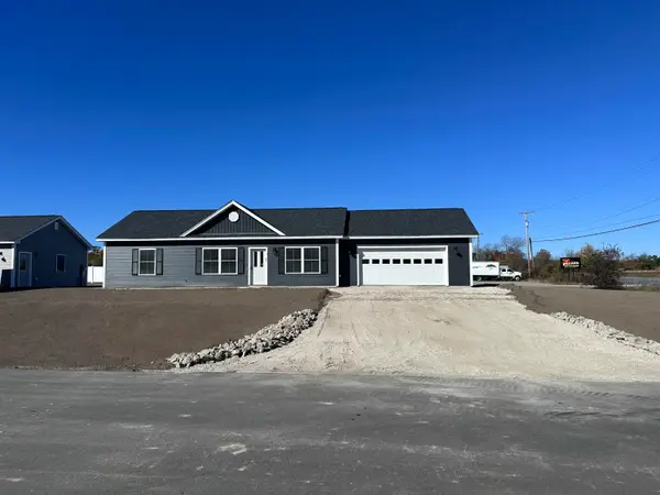 1 Spool Street #101, Saco, ME 04072