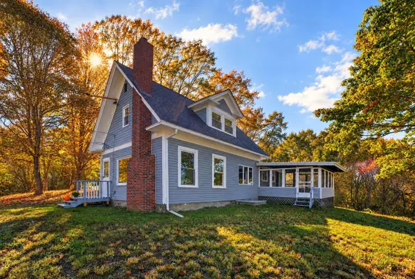 198 Ferry Road, Chelsea, ME 04330