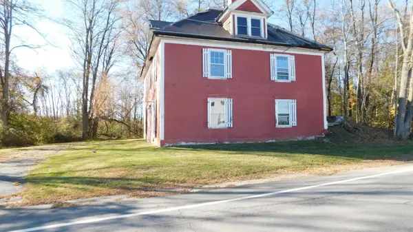 52 E Madison Road, Skowhegan, ME 04976