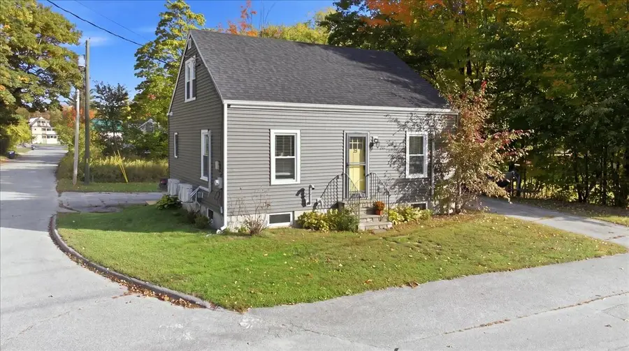 25 Bolster Street, Auburn, ME 04210 - #3