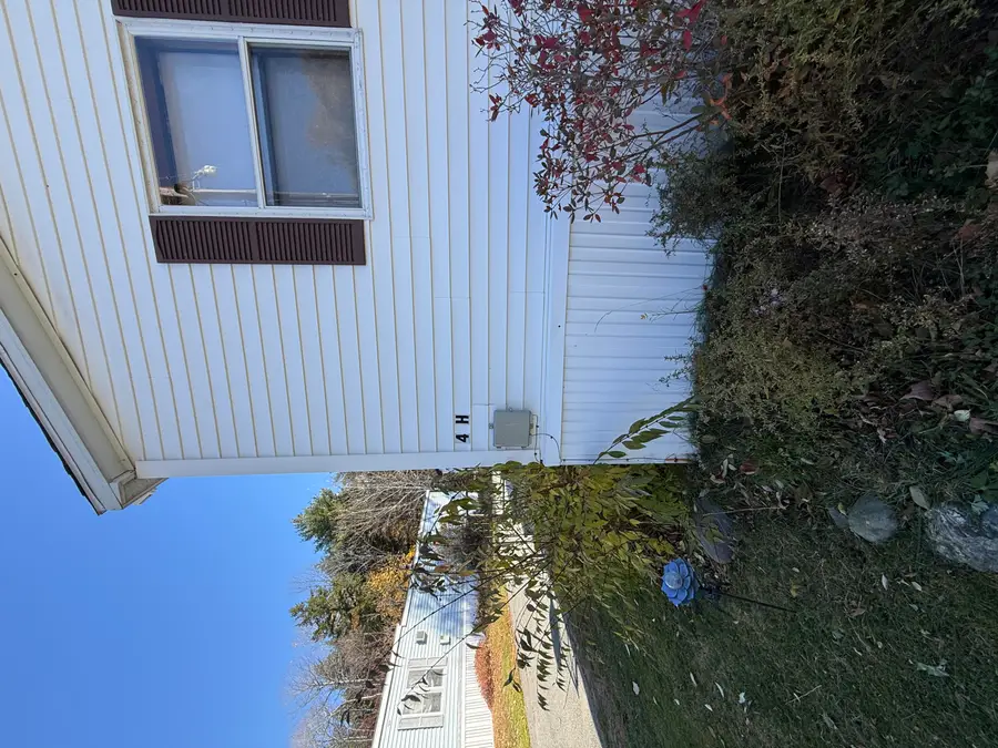 4 H Street, Bangor, ME 04401 - #3