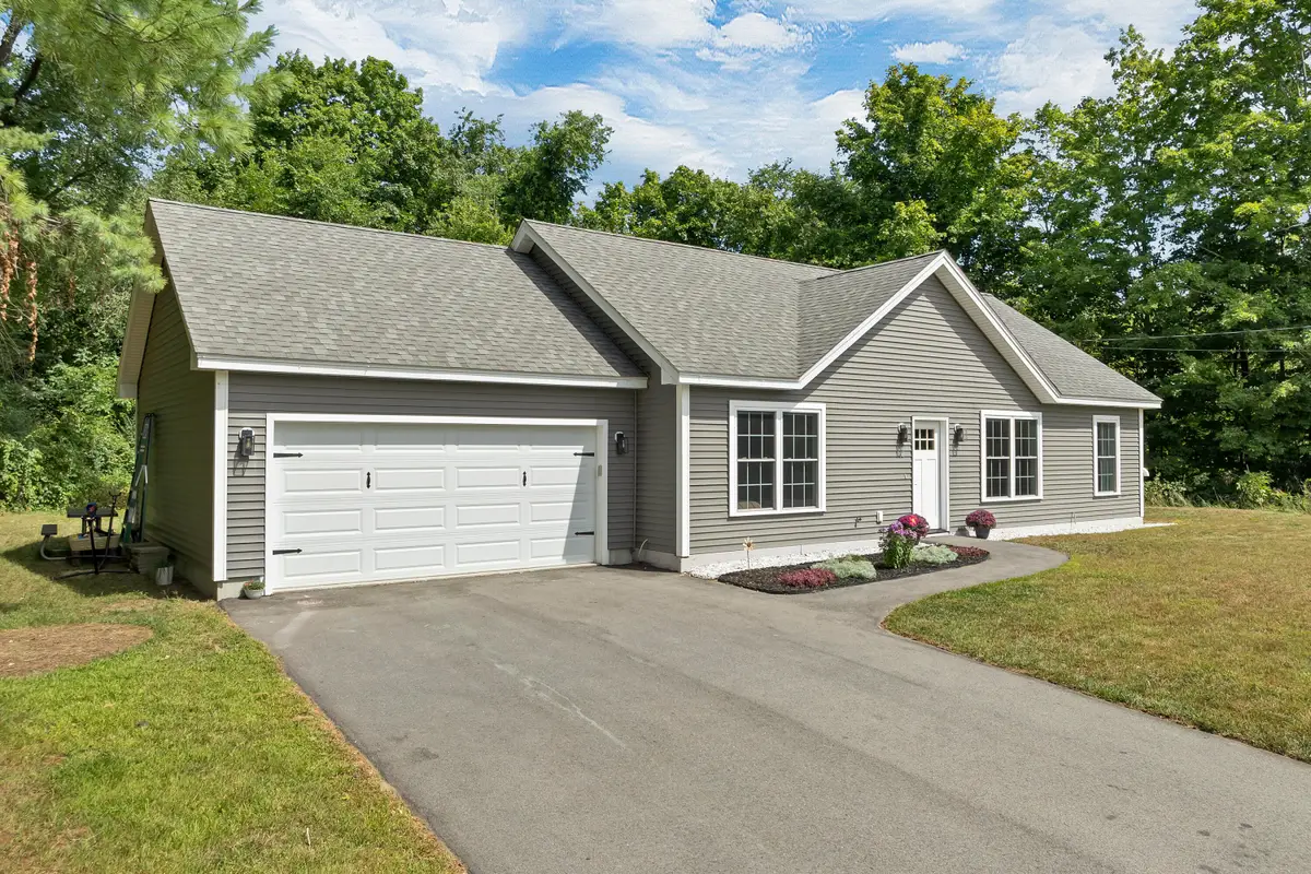 562 Pickering Road, Rochester, NH 03867 - #1