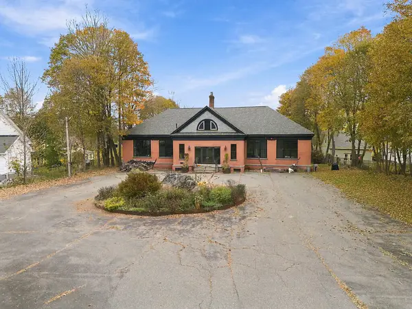 7 High Holborn Street, Gardiner, ME 04345