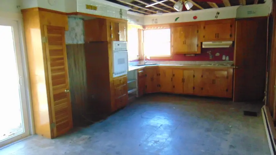 30 New Hampshire Street, Millinocket, ME 04462 - #3