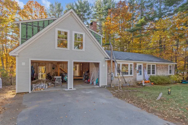 9 Ridgewood Circle, Kennebunk, ME 04043