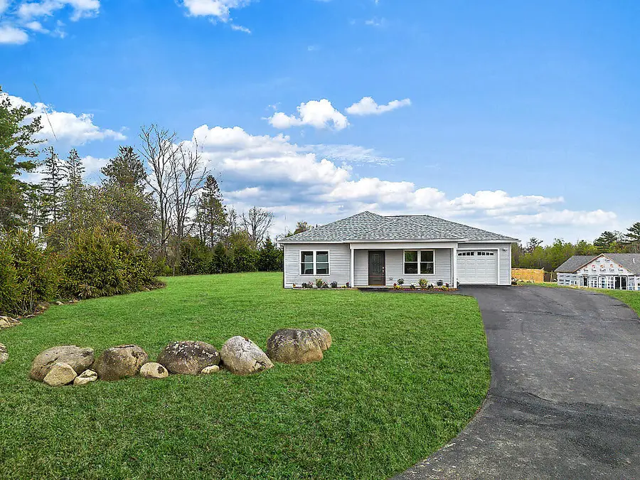 2 Meadow Drive, Waterville, ME 04901 - #2
