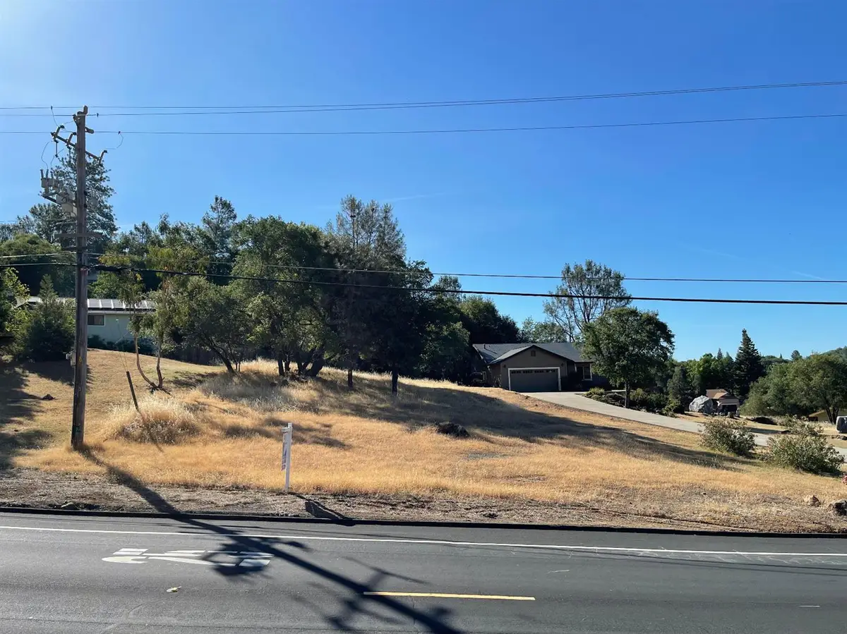 1482 American River Trail, Cool, CA 95614 - Image #1