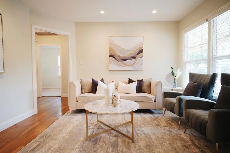 5535 8th Avenue, Sacramento, CA 95820 - #3