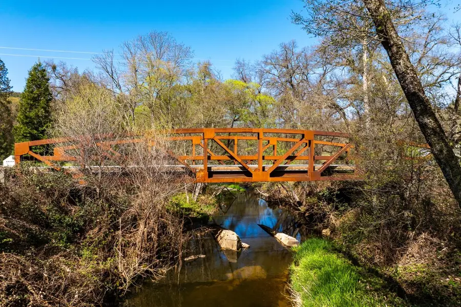 12786 Perimeter Road, Grass Valley, CA 95949 - Image #2