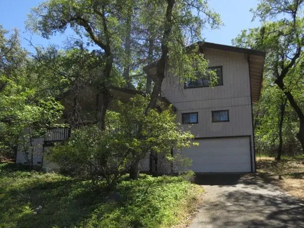 18499 Fair Oaks Drive, Penn Valley, CA 95946