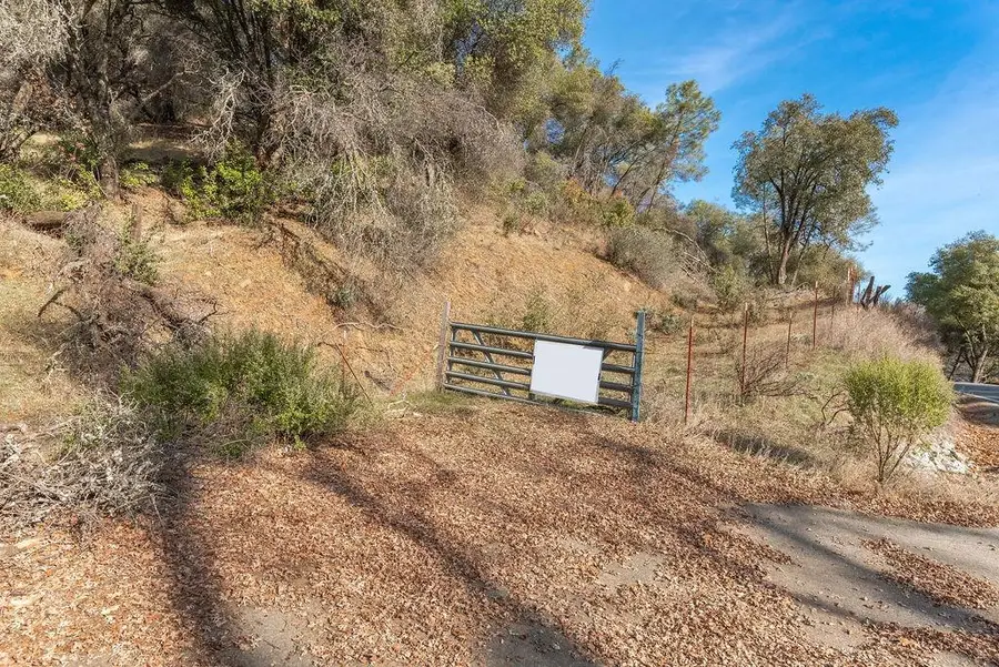 11111 Hwy 26, Mokelumne Hill, CA 95245 - Image #2
