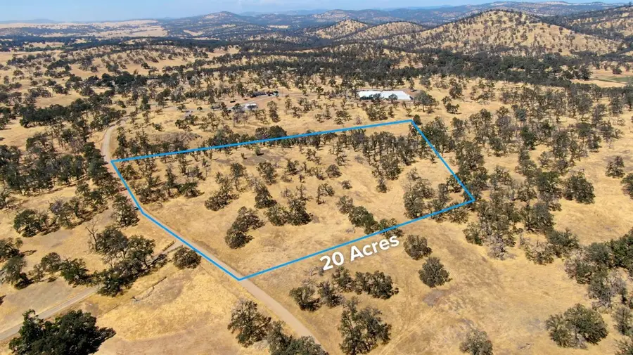 19227 Matthew Road, Grass Valley, CA 95692 - Image #2