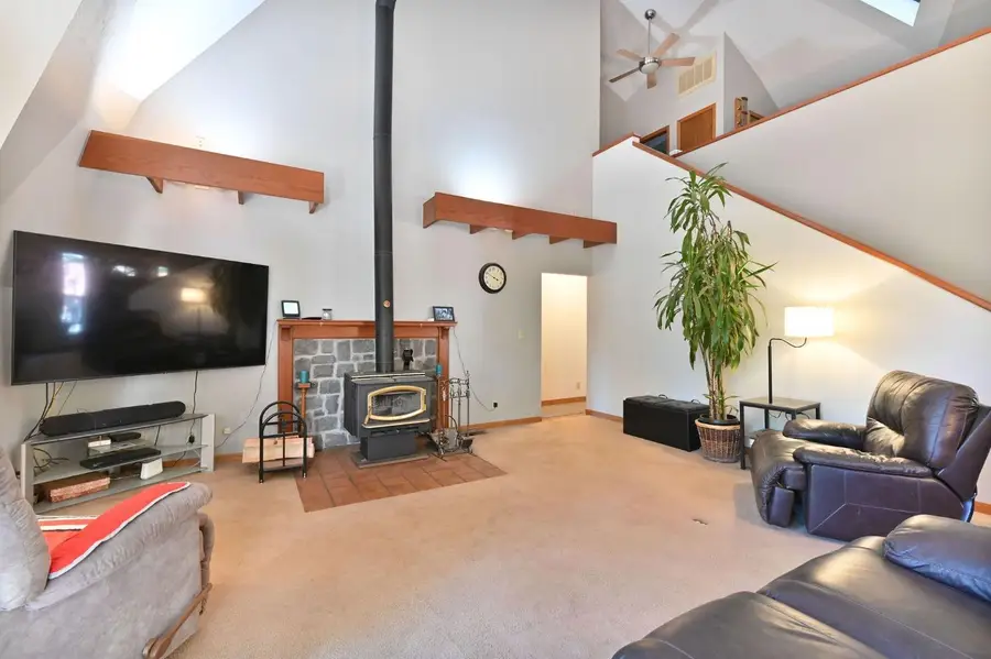 20175 Pine Drive, Pioneer, CA 95666 - Image #2