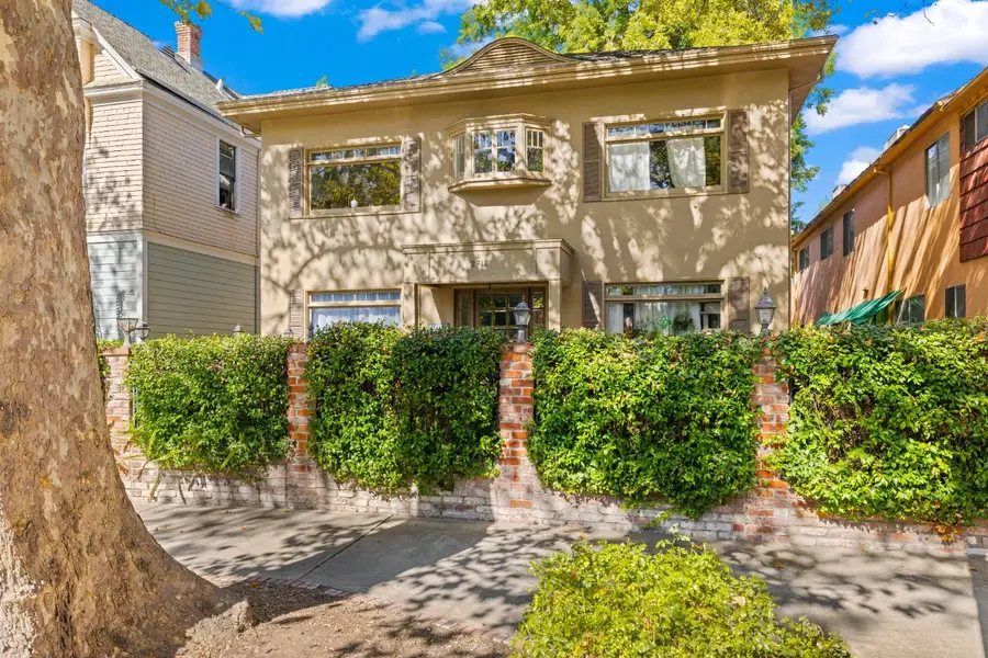 2711 I Street, Sacramento, CA 95816 - #2