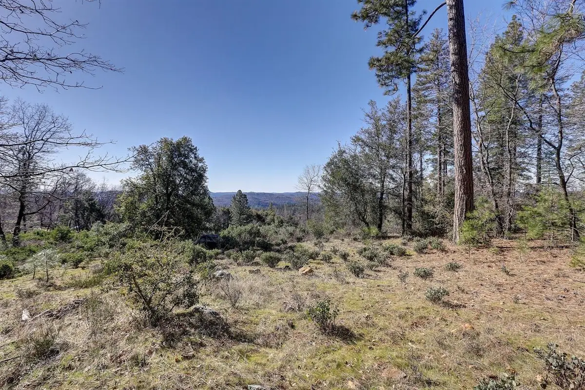 14652 Carman Court, Grass Valley, CA 95945 - Image #1