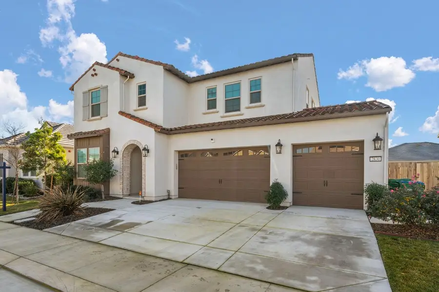 2830 Mcintosh Drive, Lodi, CA 95242 - #2