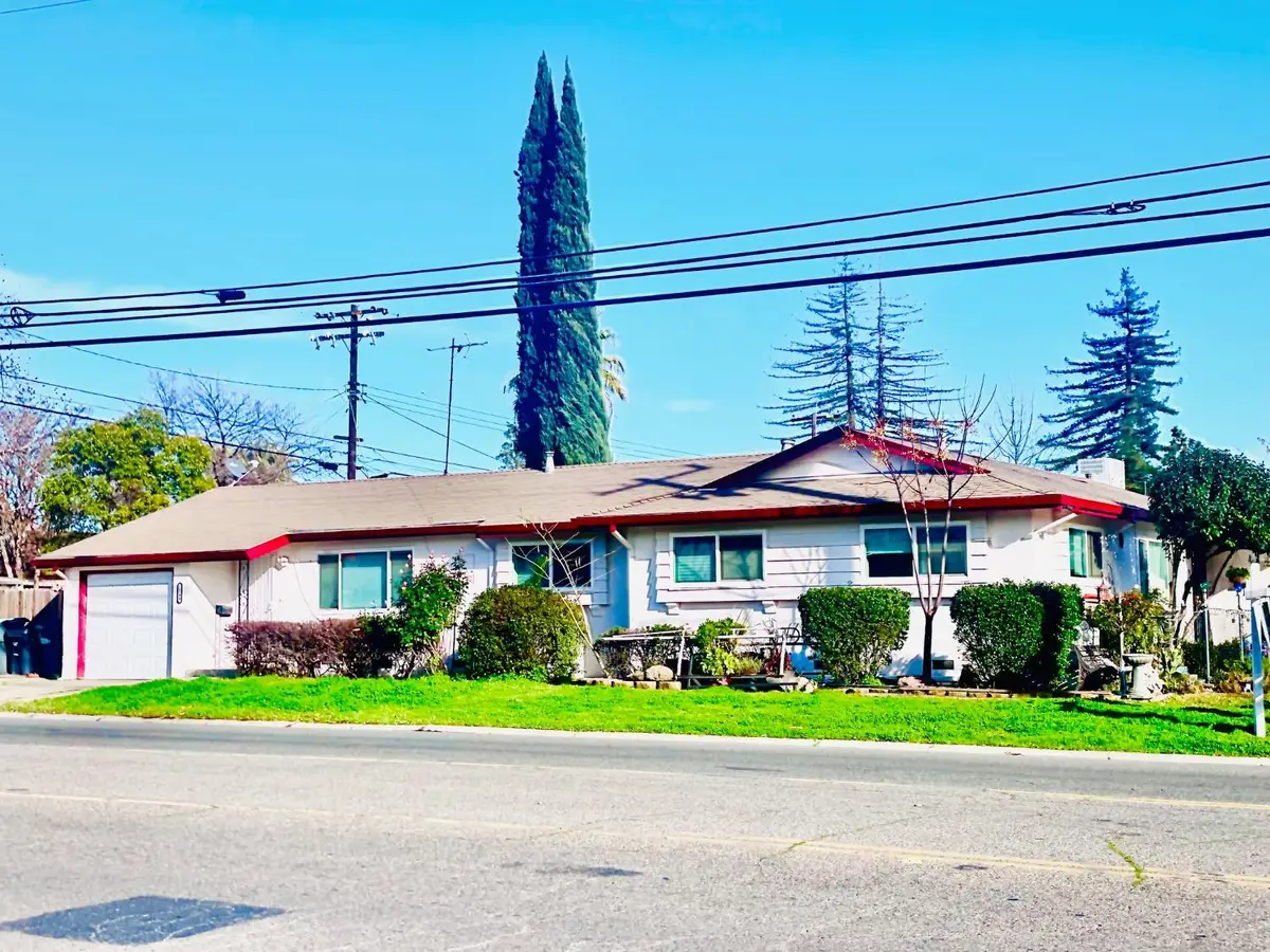 2001 Bowling Green Drive, Sacramento, CA 95825 - Image #1