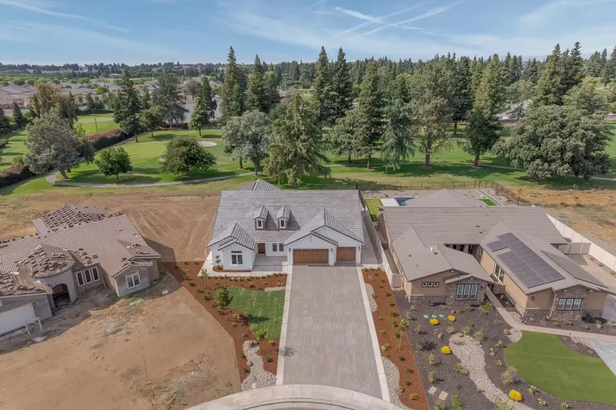 9807 S Plaza De Oro Drive, Oakdale, CA 95361 - Image #2