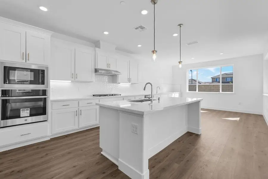 10328 Evangaline Way, Elk Grove, CA 95757 - Image #2