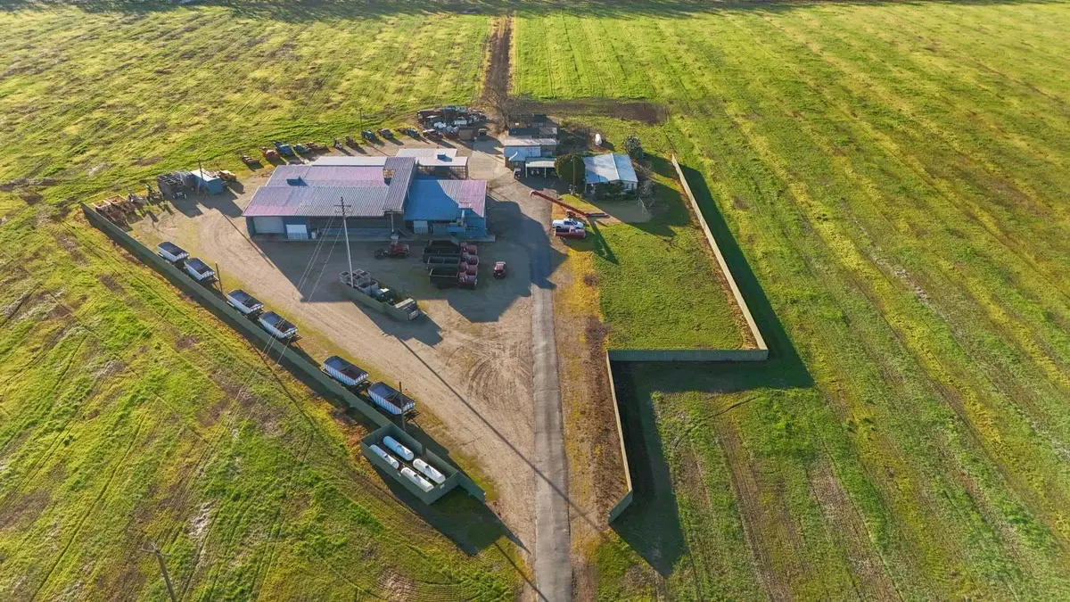 5725 N Wall Road, Linden, CA 95236 - Image #1