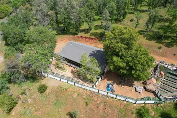 9719 Gary Dr, Browns Valley, CA 95918