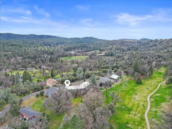 19096 Dyer Court #1, Groveland, CA 95321