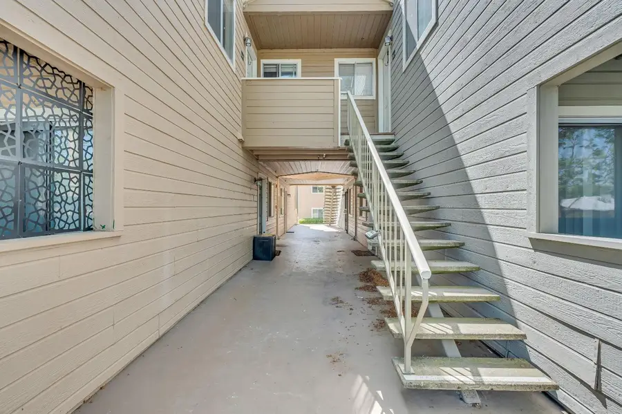 1019 Dornajo Way #225, Sacramento, CA 95825 - #2